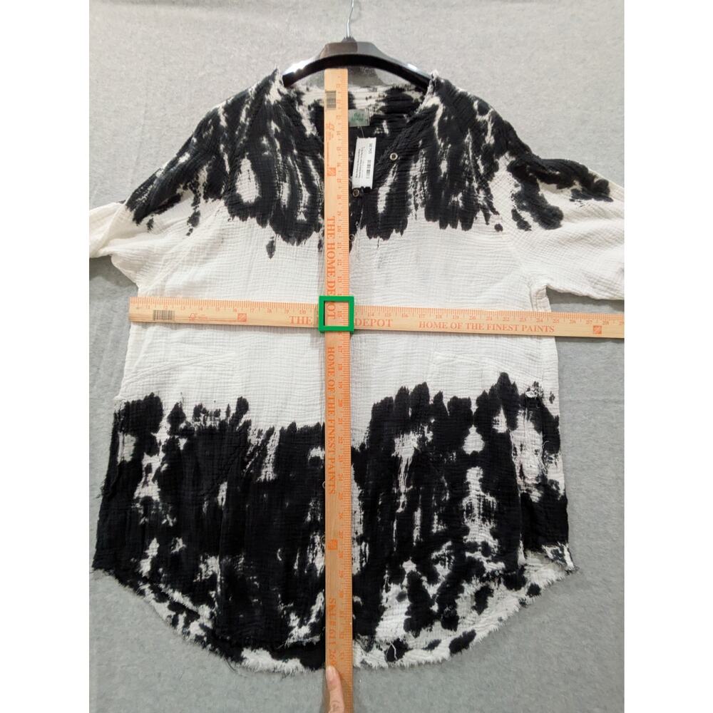 Blue Buttercup Gauze Button Down Tie Dye Tunic Shirt Women Small Black White NWT - Picture 8 of 9